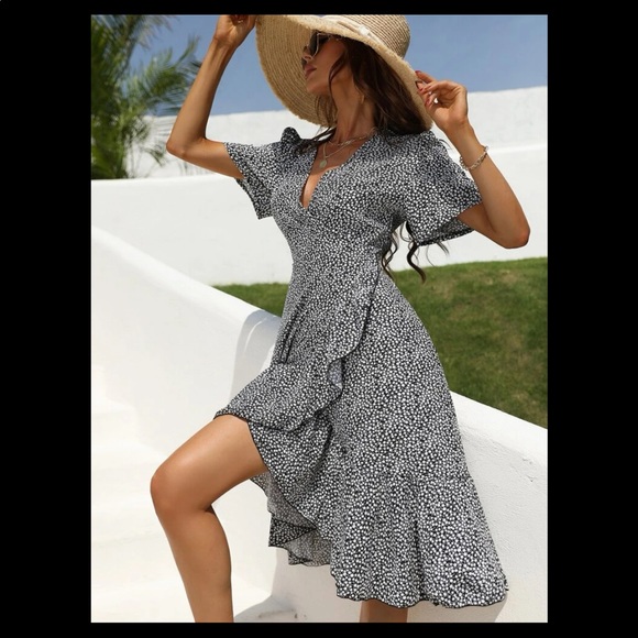 BRAND NEW DITSY FLORAL OVERLAP COLLAR RUFFLE TRIM WRAP DRESS - Picture 7 of 9